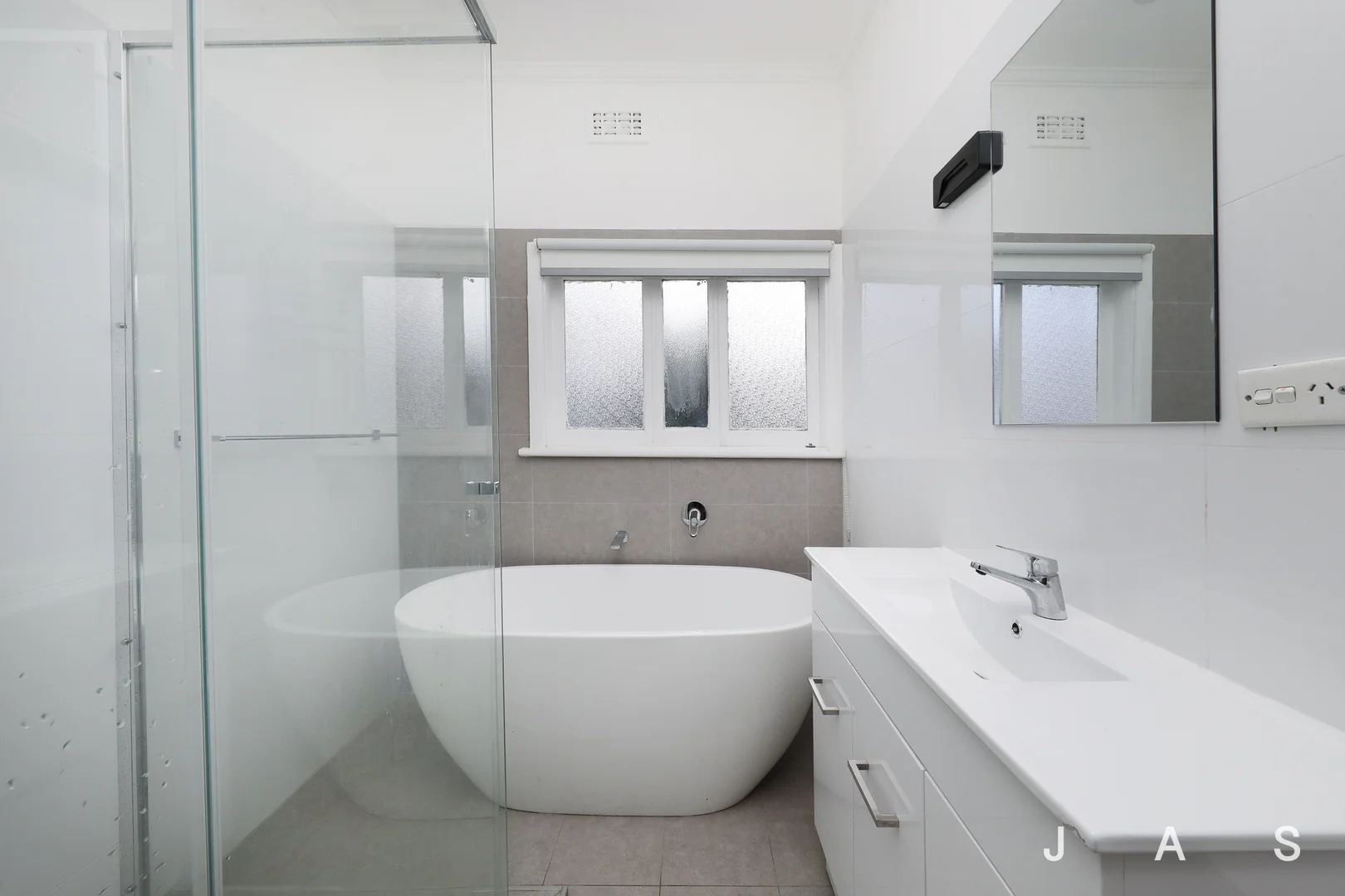 Additional image 9 of 8 Burns Street, Maidstone VIC 3012