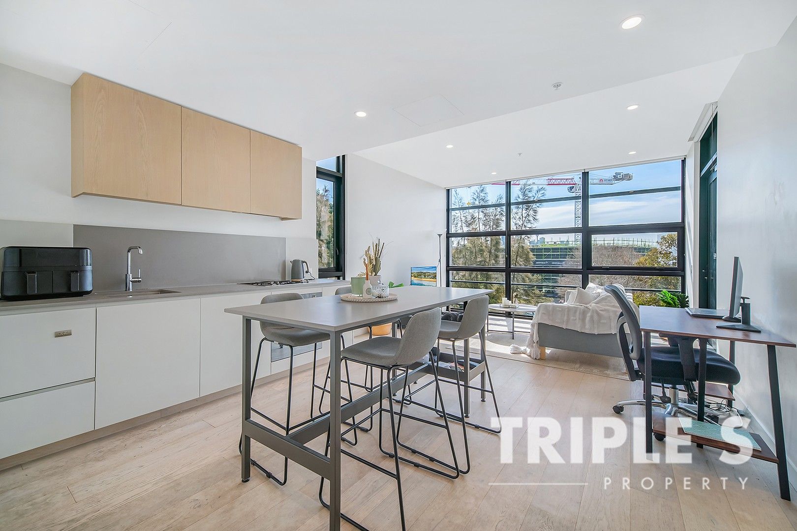1 bedrooms Apartment / Unit / Flat in 502/2 Thread Lane WATERLOO NSW, 2017