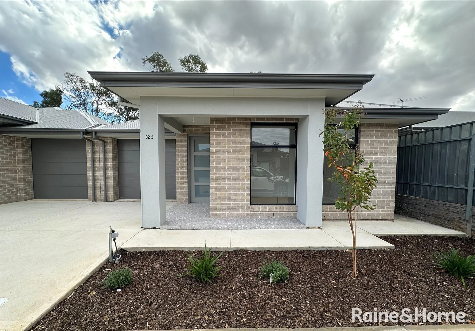 32/3 Hollow Drive, Andrews Farm SA 5114