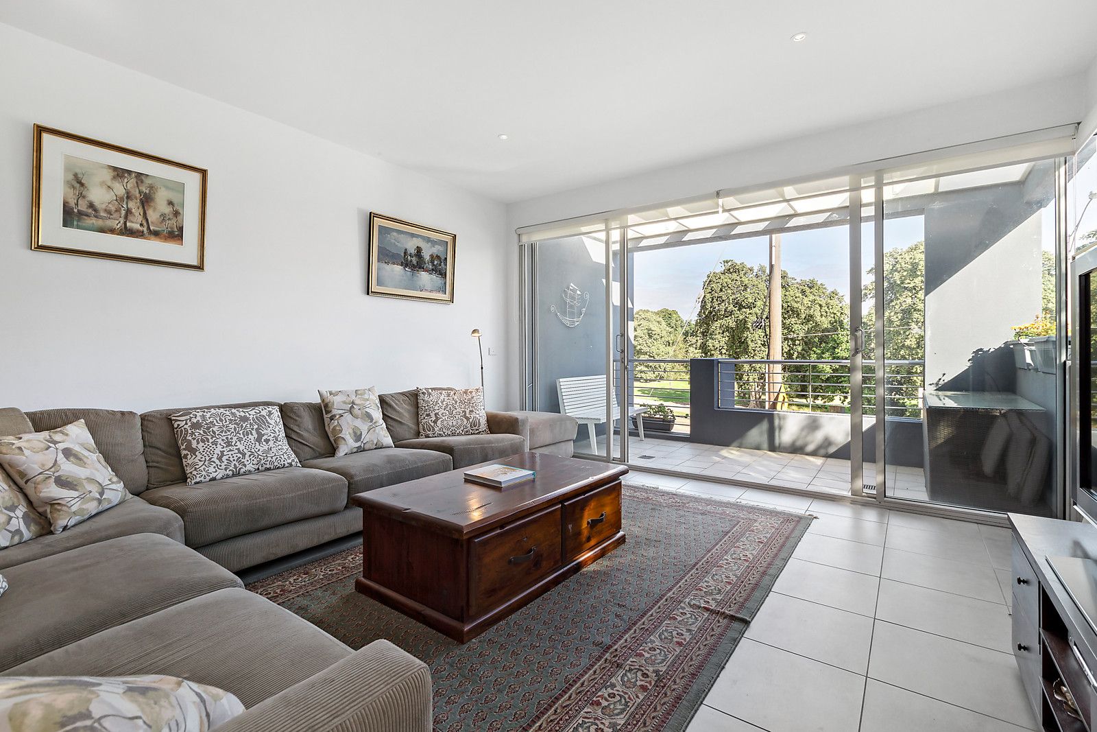 1/135 Ormond Esplanade, Elwood VIC 3184, Image 1