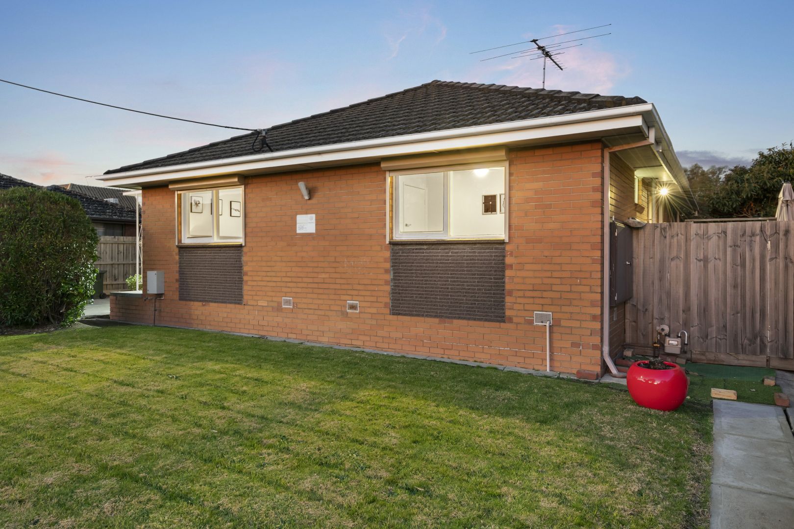 1/32 Liverpool Street, Coburg VIC 3058, Image 1