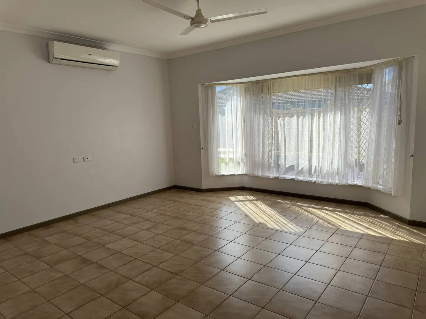 Additional image 10 of 9A Beagle Place, Port Kennedy WA 6172