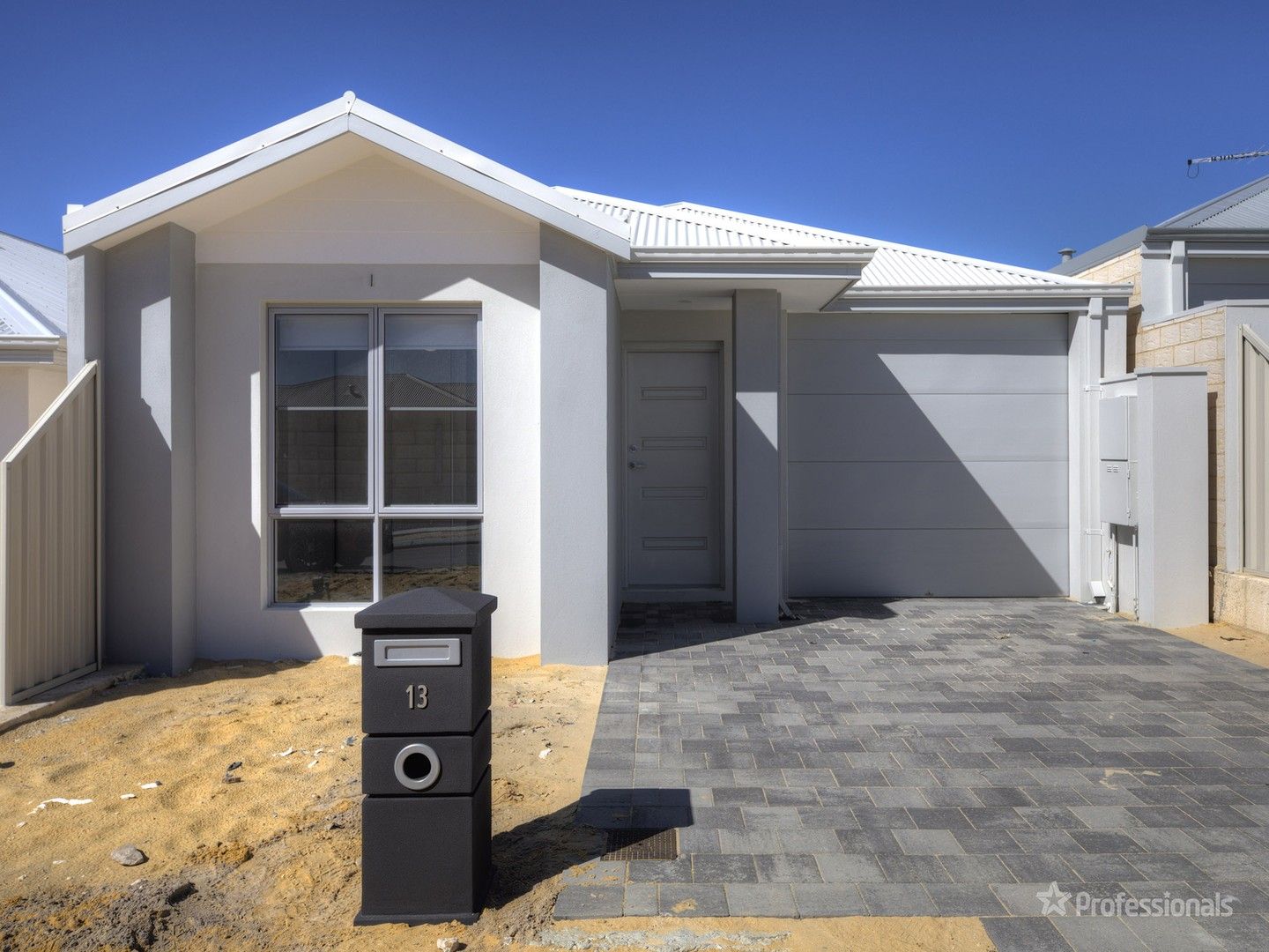 13 Gardenia Street, Alkimos WA 6038, Image 0