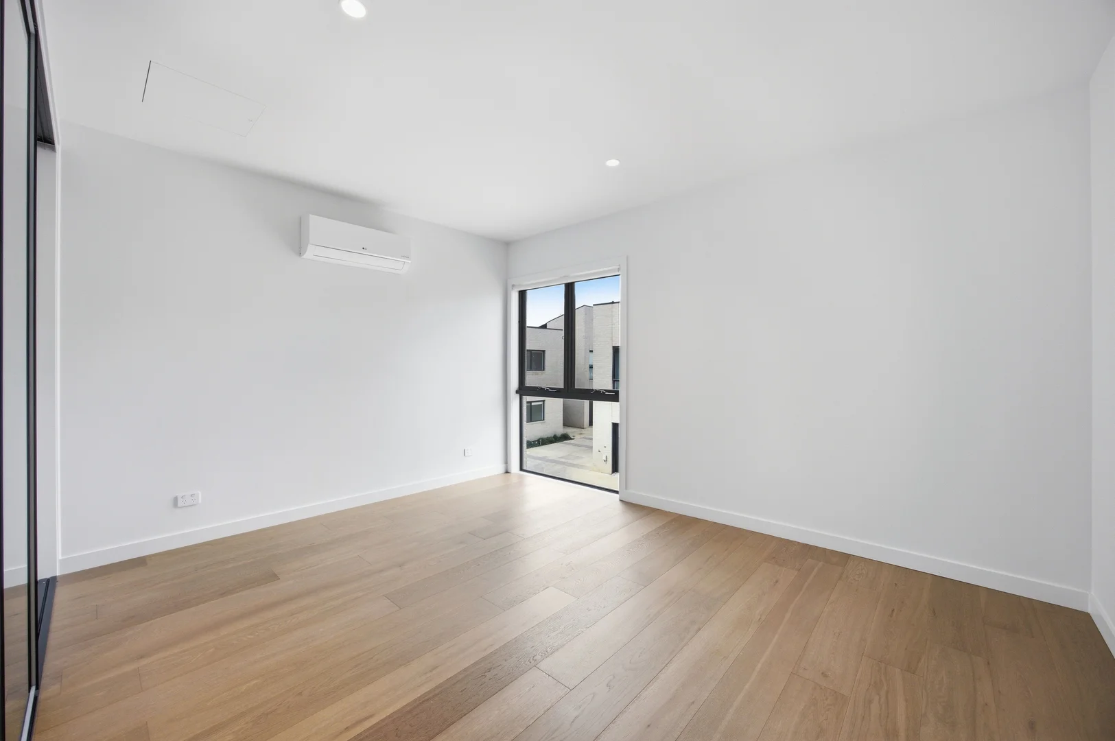 Additional image 4 of 23/56 Kingloch Parade, Wantirna VIC 3152