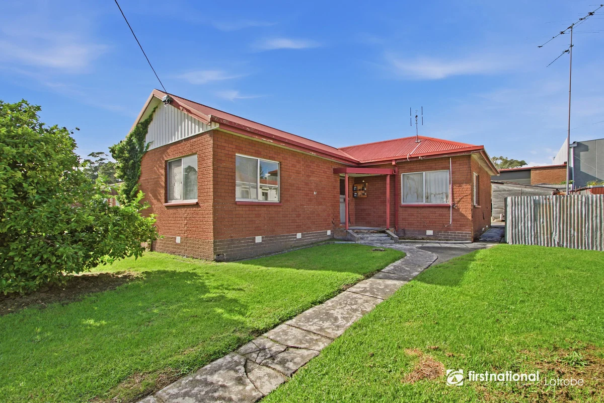 1 Monte Crescent, Moe VIC 3825