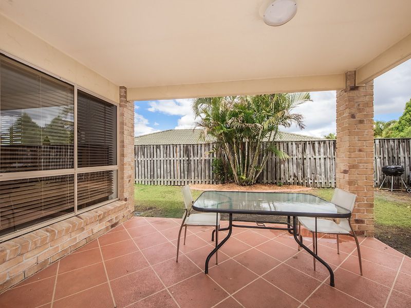1/16 Murchison Street, Pacific Pines QLD 4211, Image 2