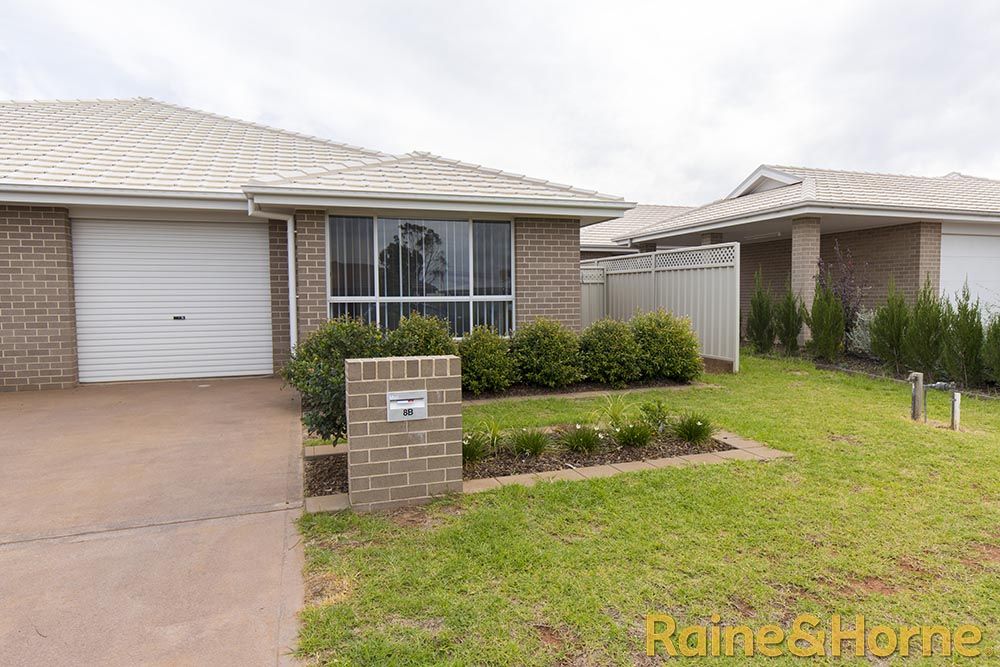 8B Apsley Crescent, Dubbo NSW 2830 Duplex For Rent 420 Domain