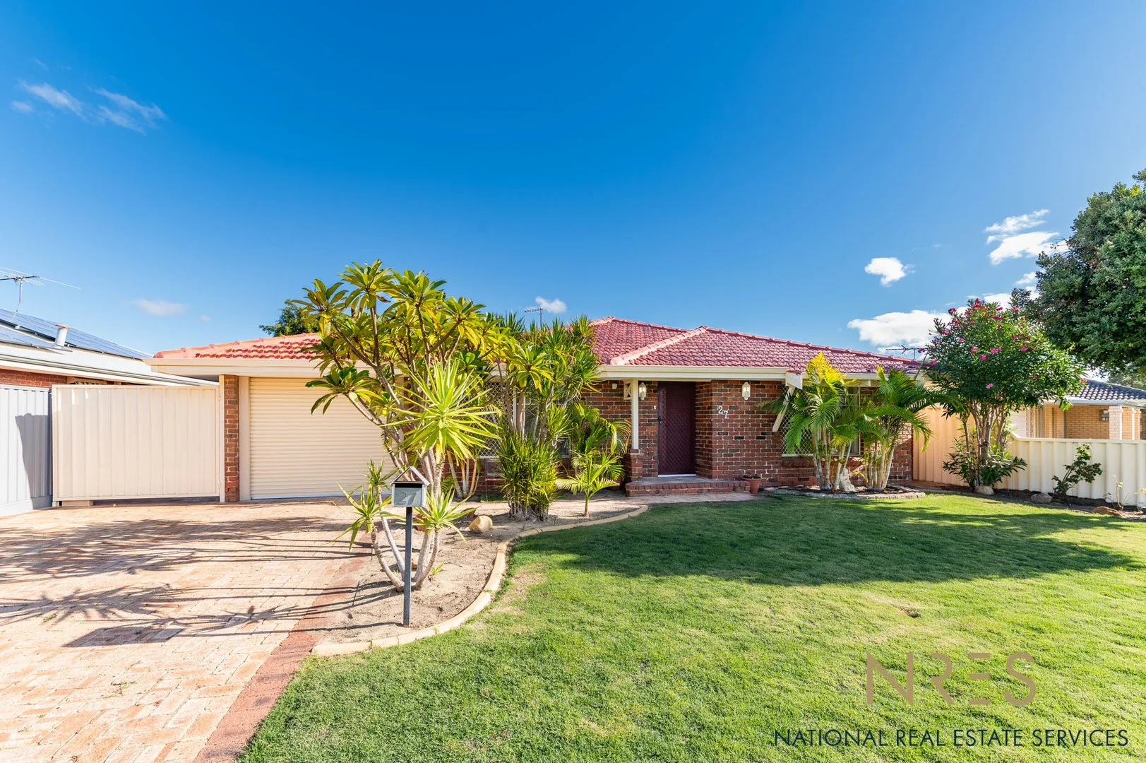 Primary image of 27 Ellenbrae Place, Marangaroo WA 6064