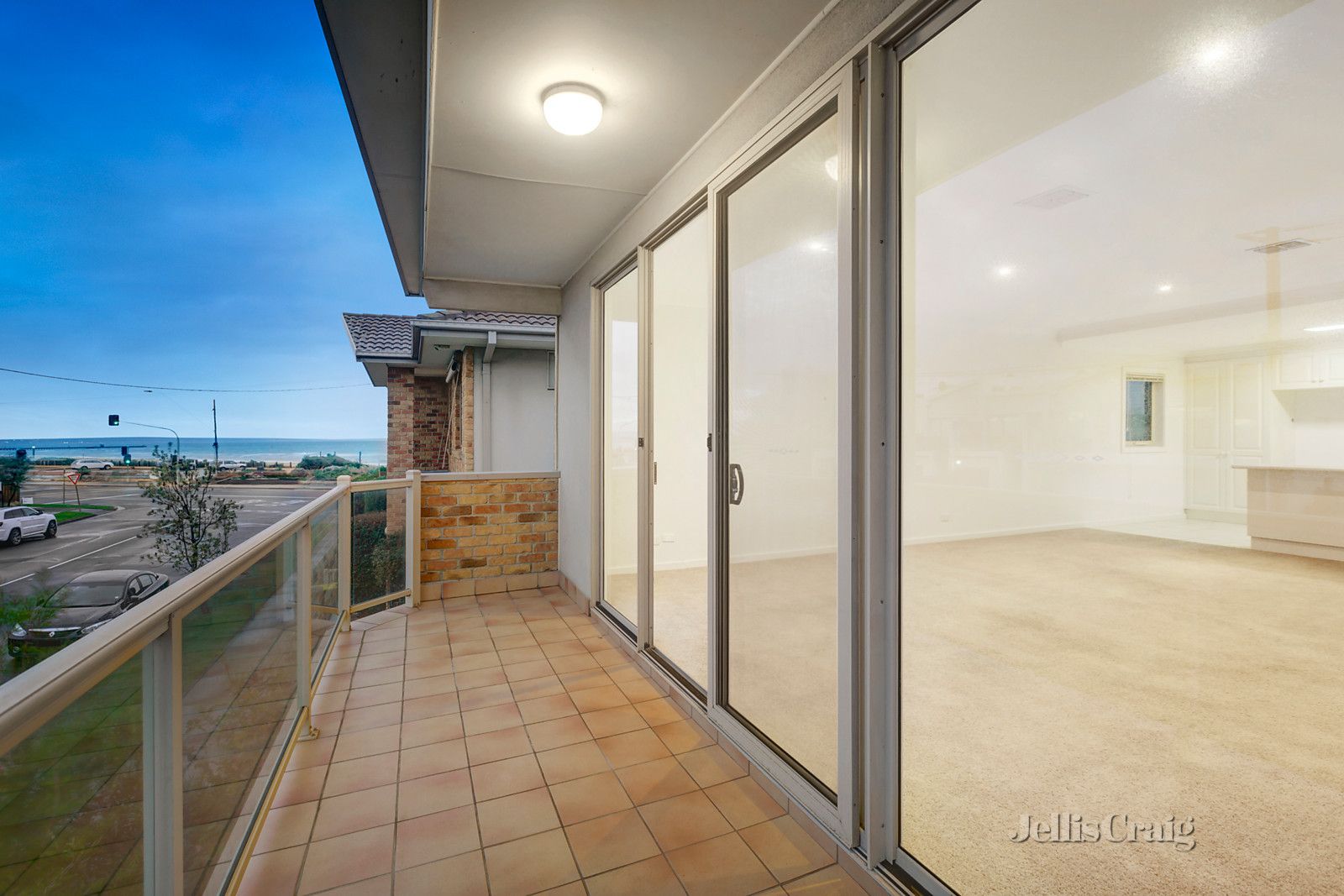 1/182 Beach Road, Parkdale VIC 3195, Image 1