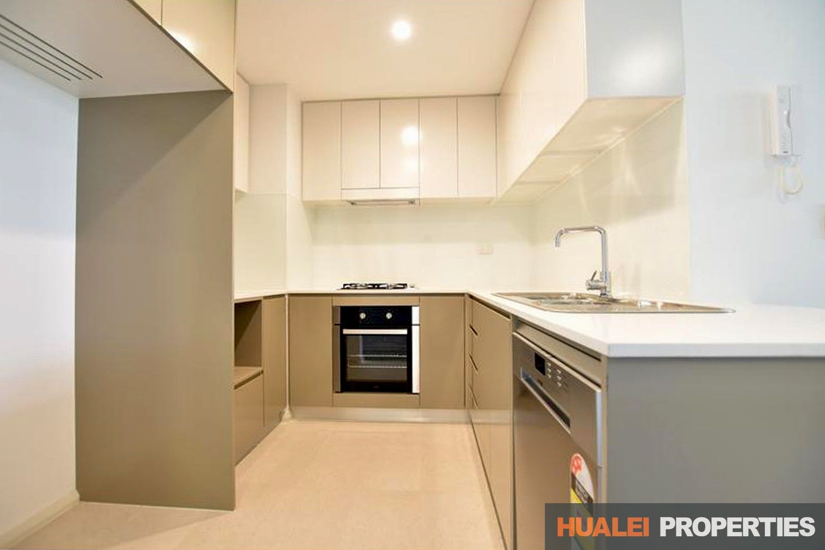 1 bedrooms Apartment / Unit / Flat in 1001/8C Junction Street RYDE NSW, 2112