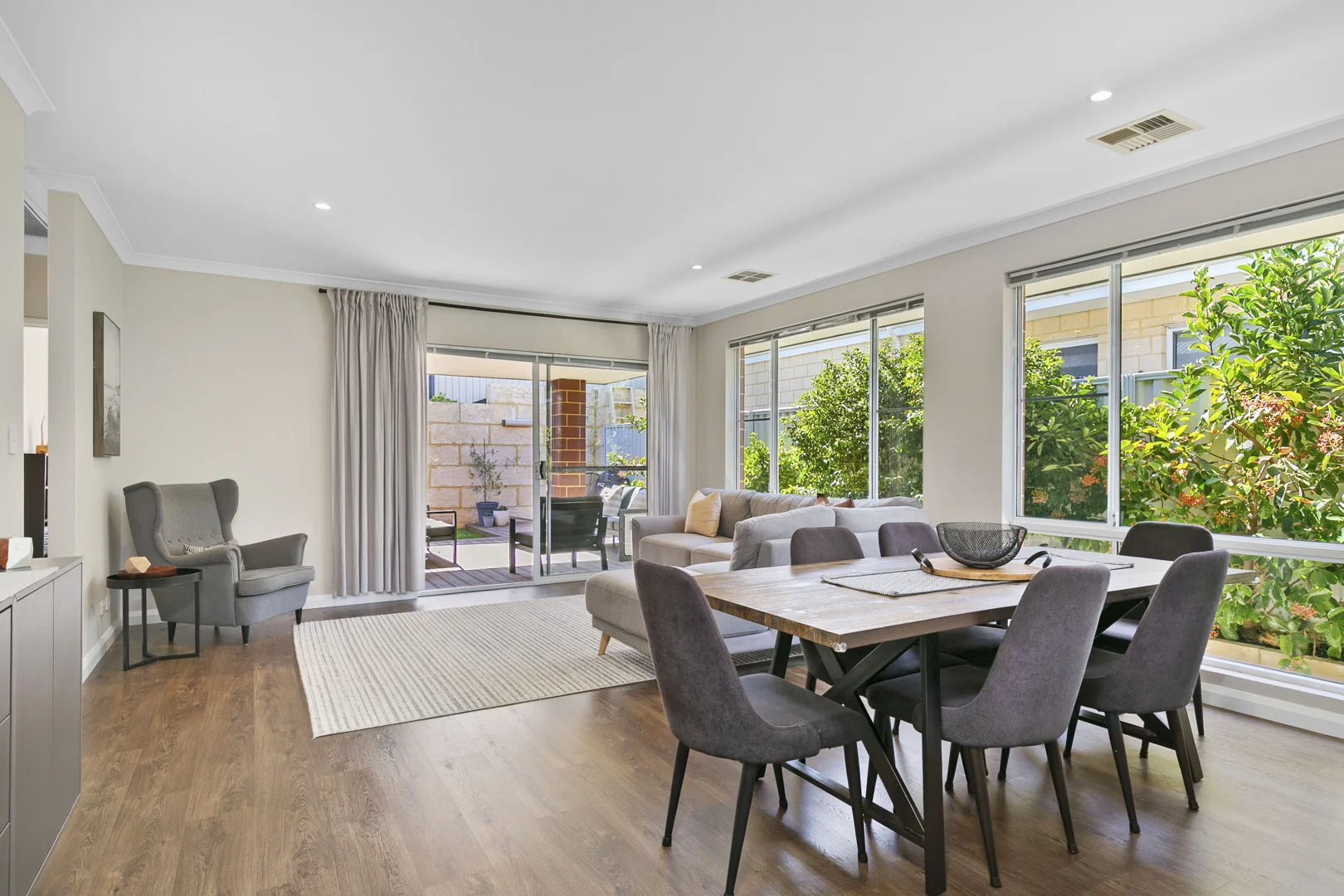 Additional image 14 of 5 Wading Place, Lake Coogee WA 6166