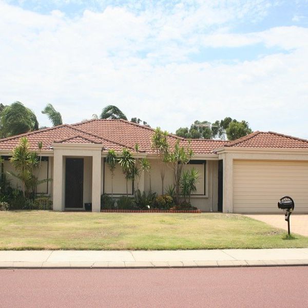 40 Phoenix Drive, Kenwick WA 6107, Image 0