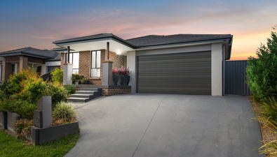 Picture of 4 Peak Place, GLENMORE PARK NSW 2745