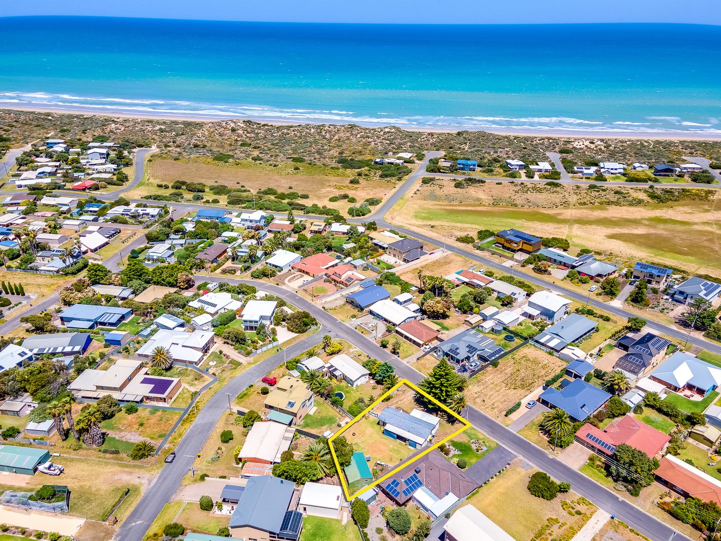 12 Hazel Street, Goolwa Beach SA 5214, Image 2