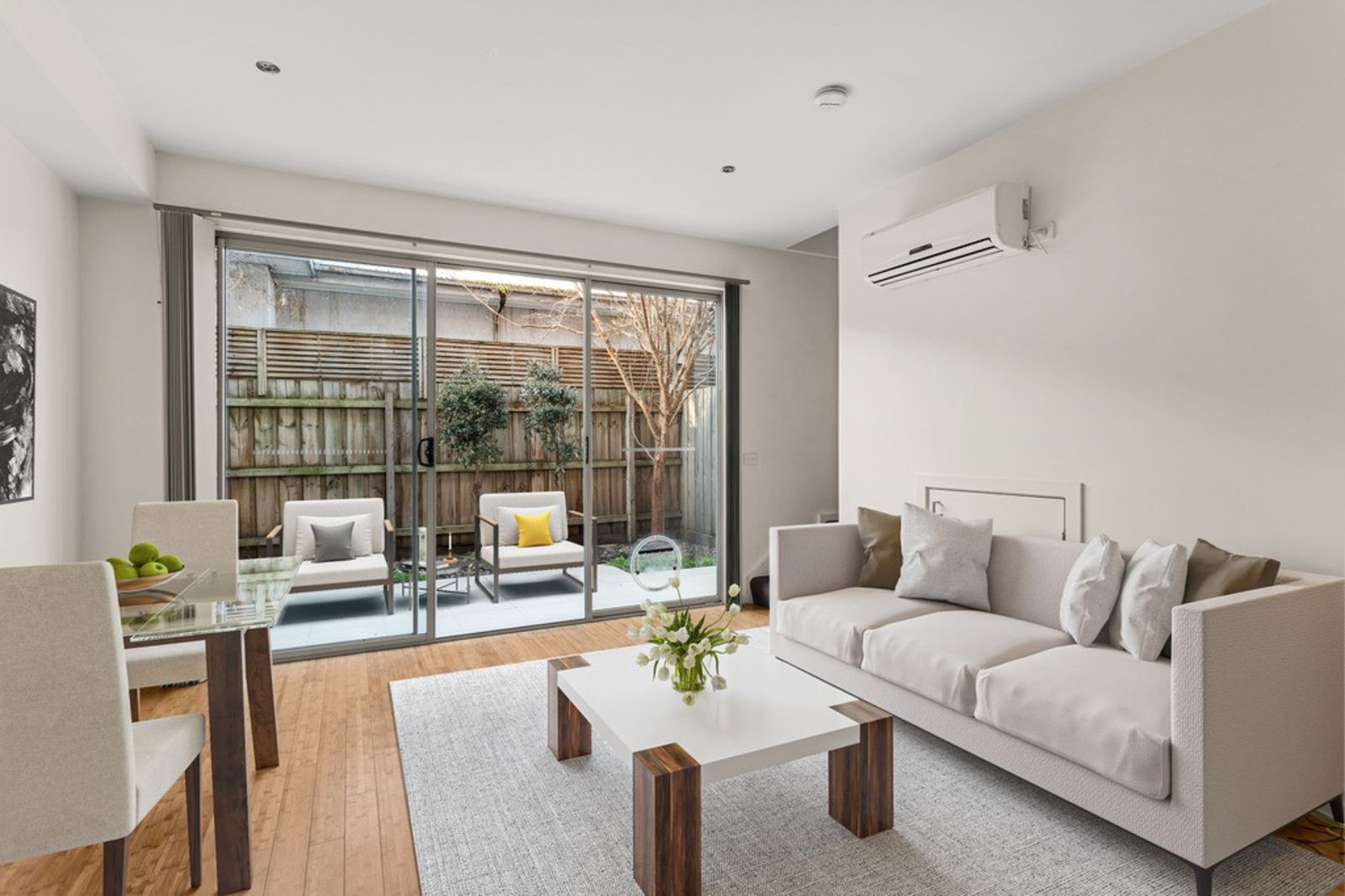 2 bedrooms House in 8/7 Maroona Road CARNEGIE VIC, 3163