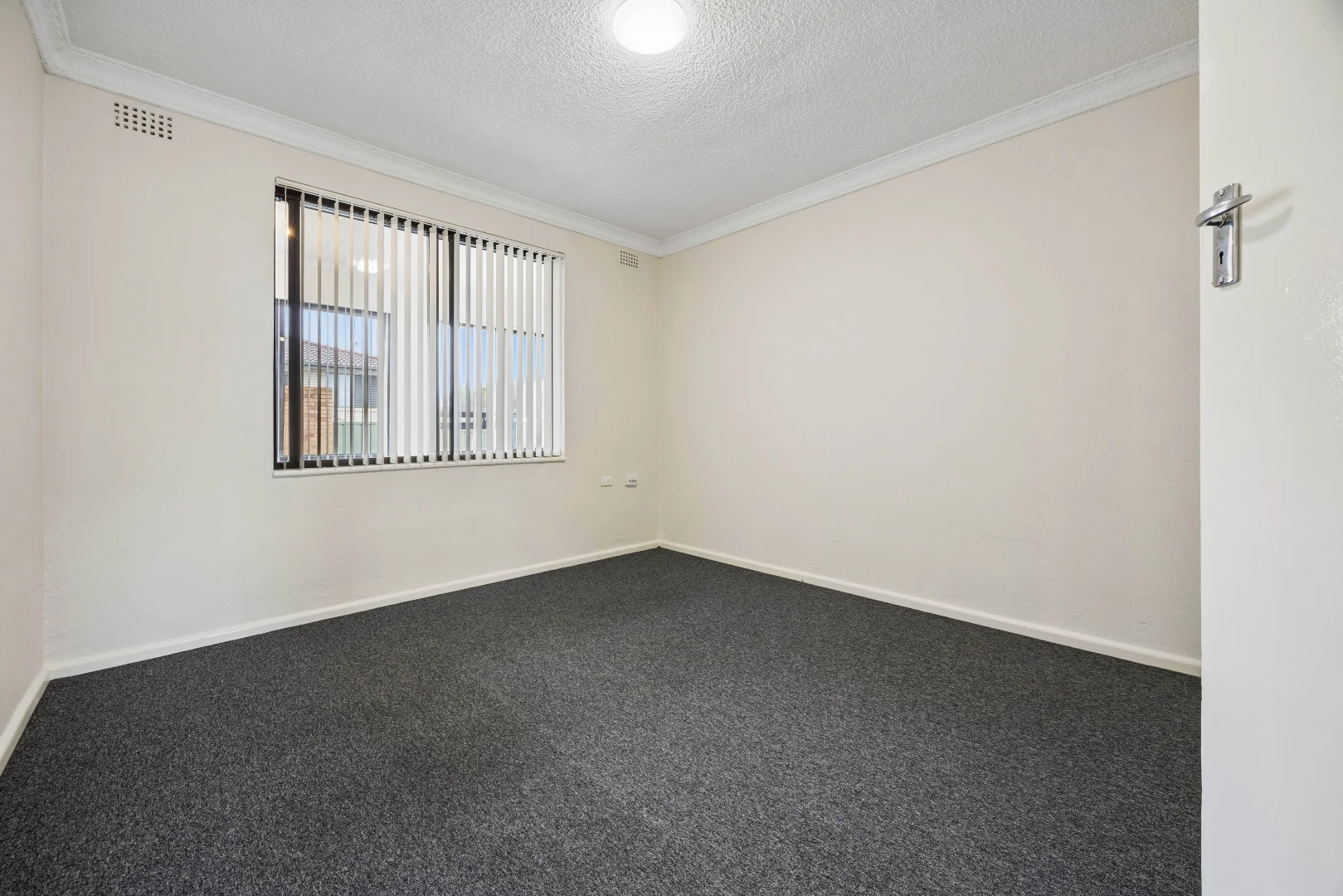 Additional image 6 of 1/18 Southbar Road, Karabar NSW 2620