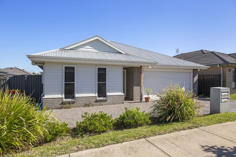 19 Norwood Avenue, Hamlyn Terrace NSW 2259, Image 0