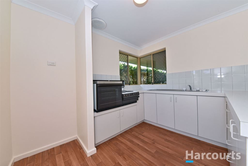 Villa 11/25-27 Parkhill Way, Wilson WA 6107, Image 1