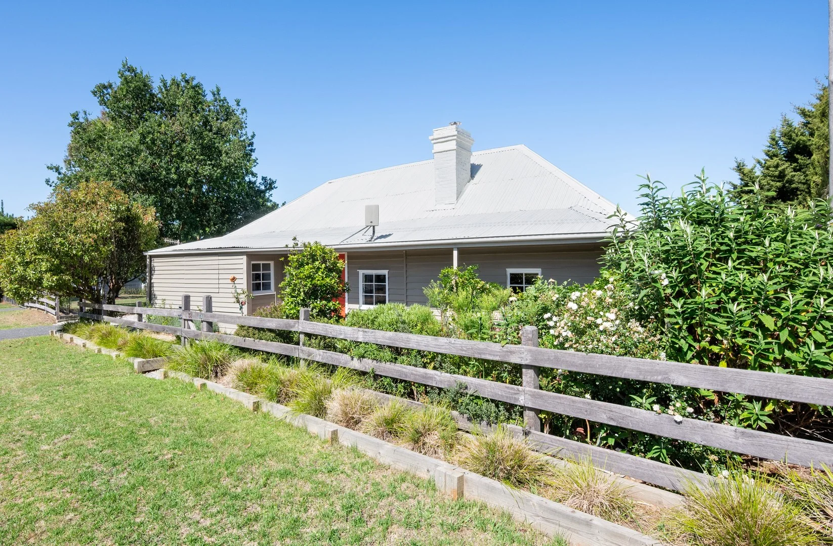Primary image of 38 Araluen Road, Braidwood NSW 2622