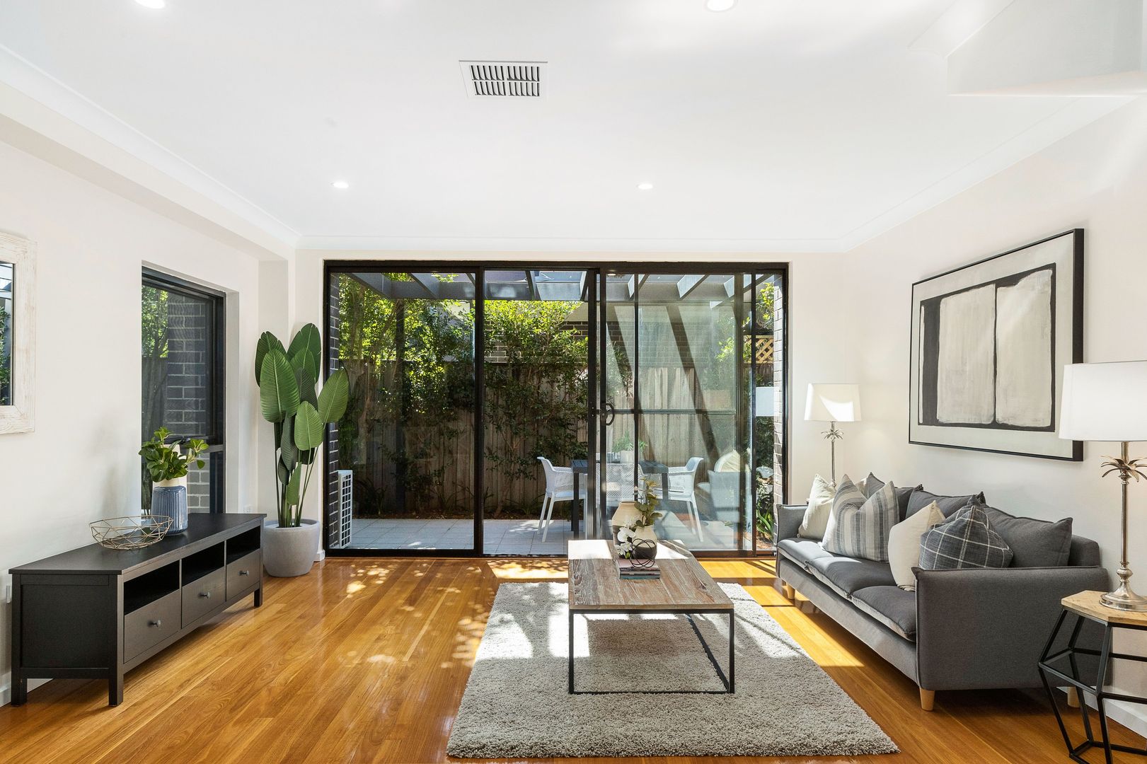 15/83-85A Pittwater Road, Hunters Hill NSW 2110, Image 2
