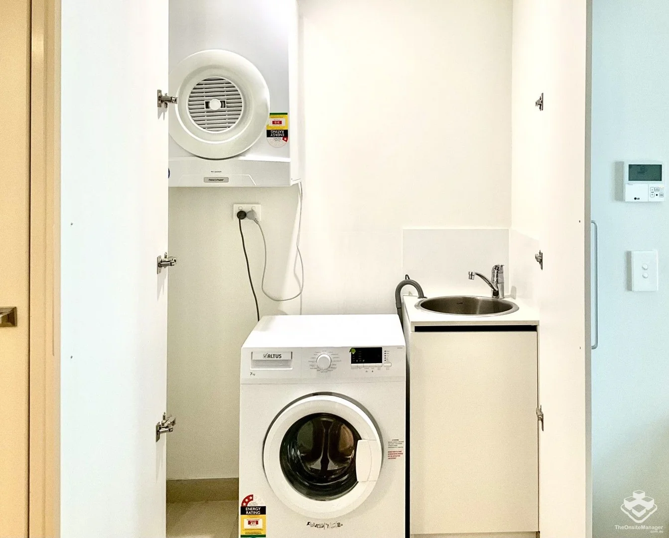 Additional image 6 of ID:21153624/191 Clarence Road, Indooroopilly QLD 4068