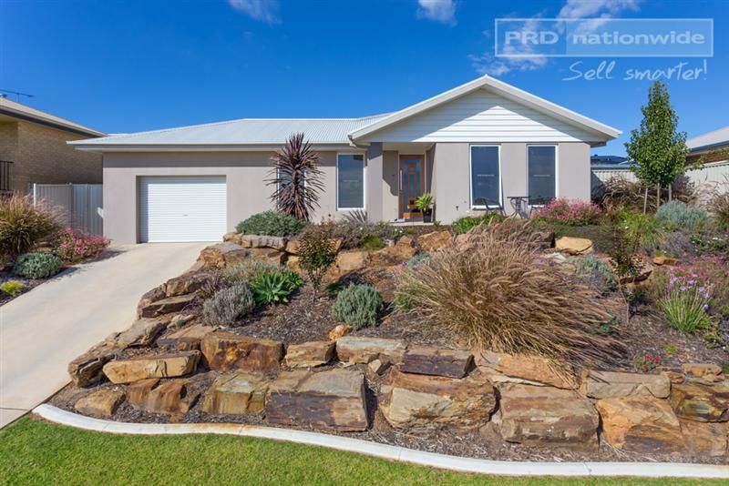 89 Kaloona Drive, BOURKELANDS NSW 2650, Image 0