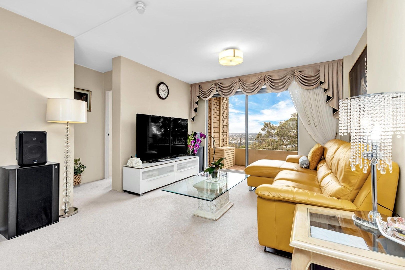 2 bedrooms Apartment / Unit / Flat in Level 6/560 Military Rd MOSMAN NSW, 2088