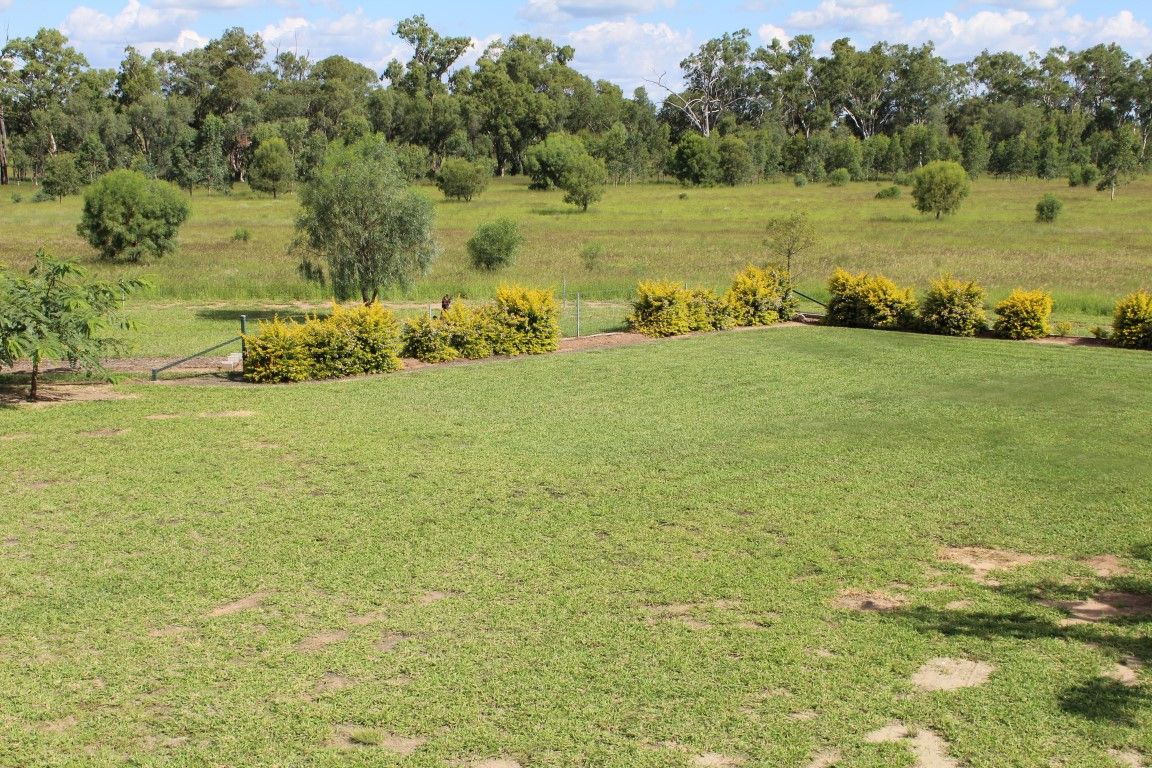 152 Burtons Road, Roma QLD 4455, Image 2