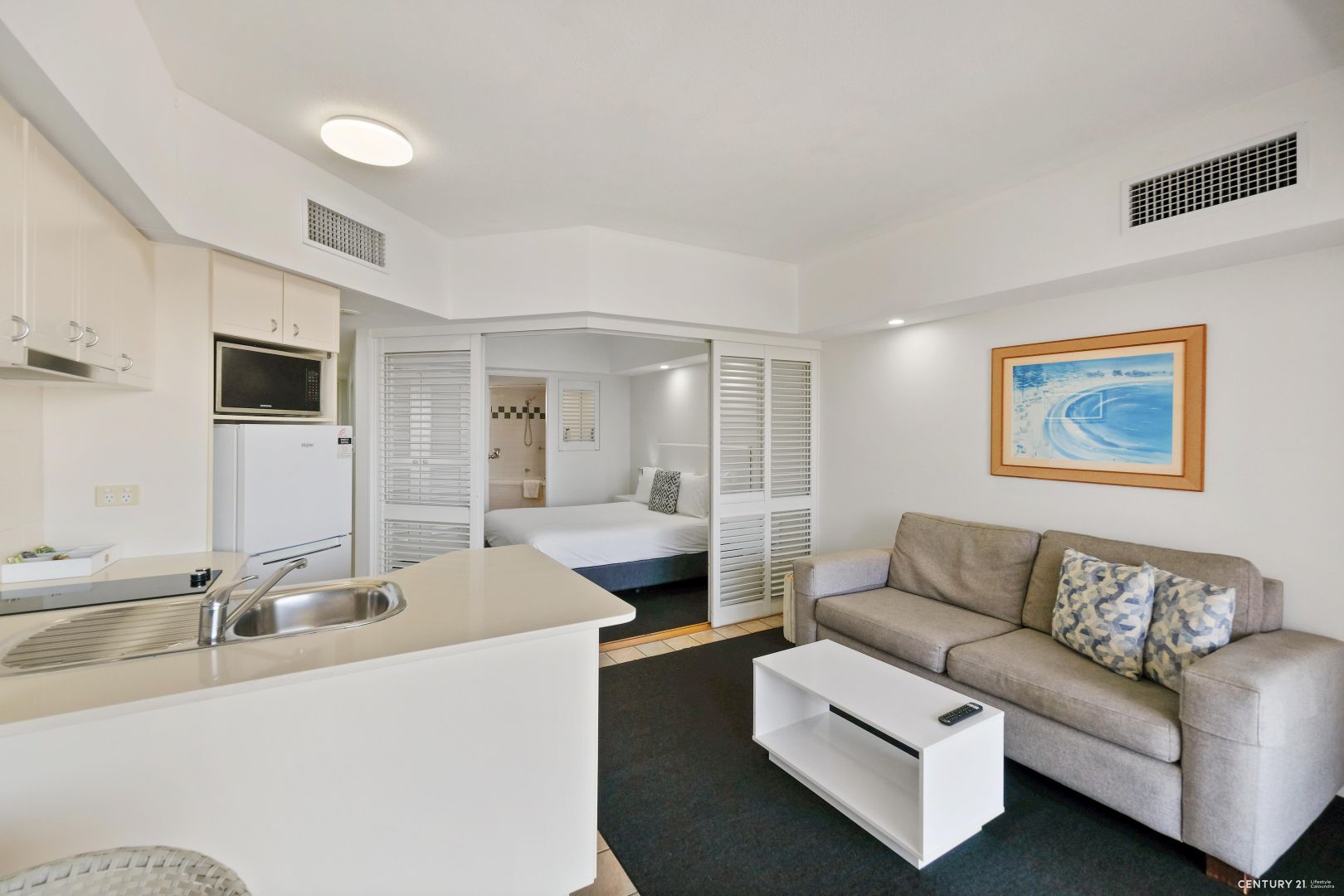 Unit 612 'Ramada Resort' 75 Esplanade, Golden Beach QLD 4551, Image 2