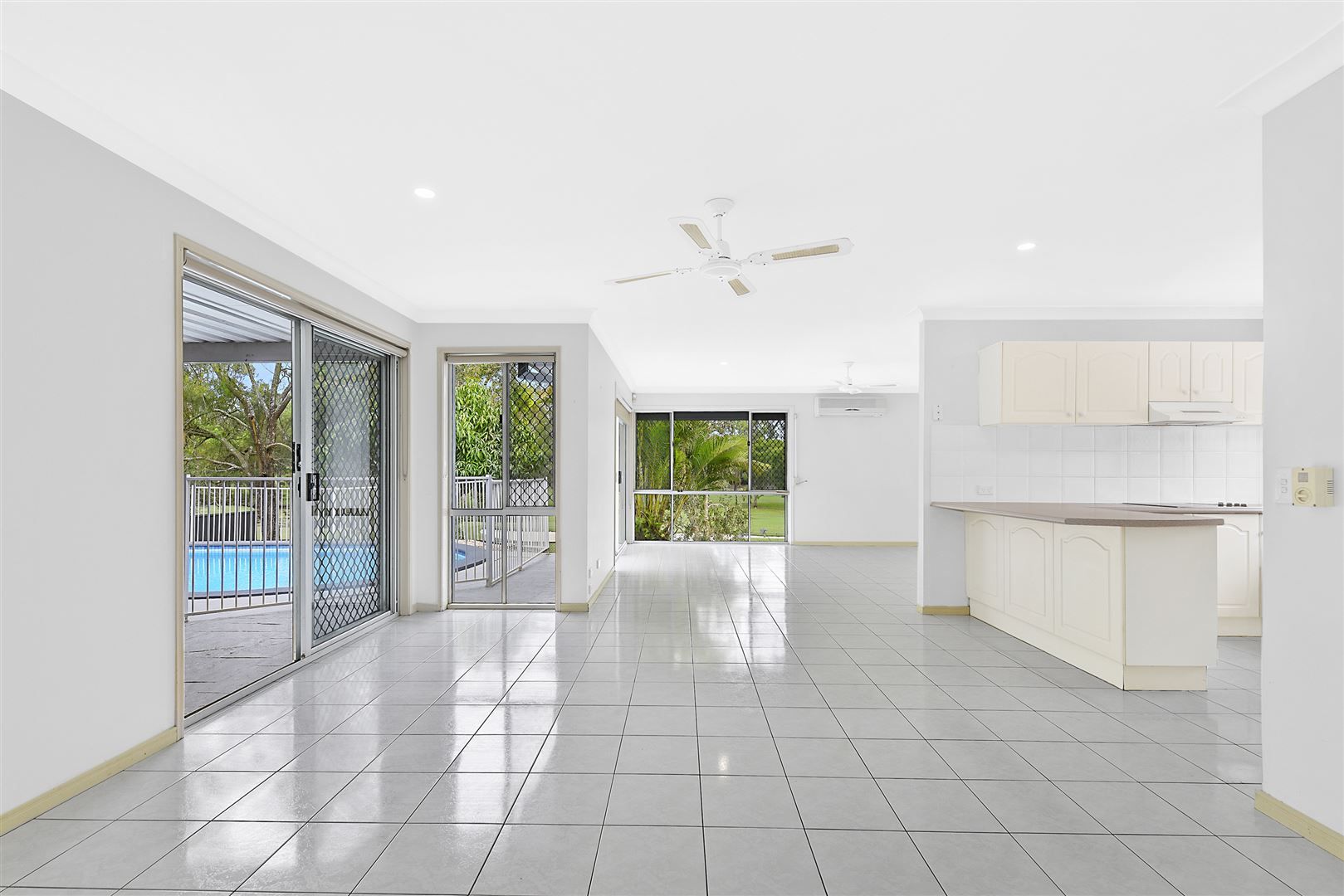 44 Greg Norman Crescent, Parkwood QLD 4214, Image 2