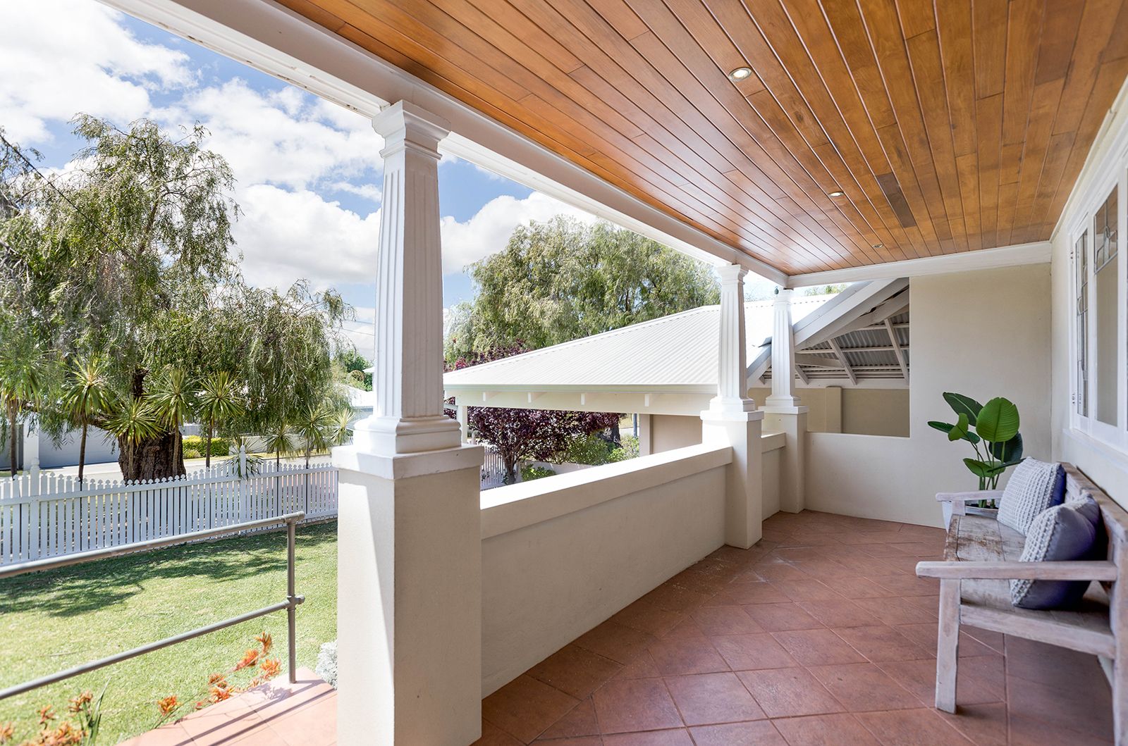 9 French Street, Joondanna WA 6060, Image 2