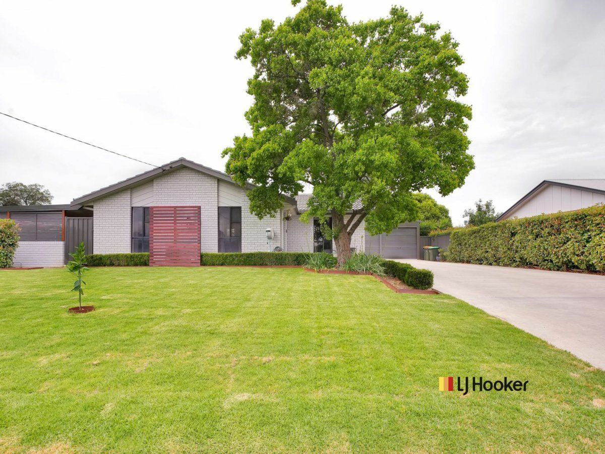 4 bedrooms House in 163 Murgah Street NARROMINE NSW, 2821