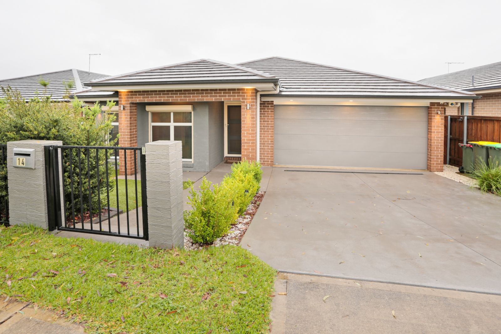 14 Wheatley Dr, Airds NSW 2560, Image 0