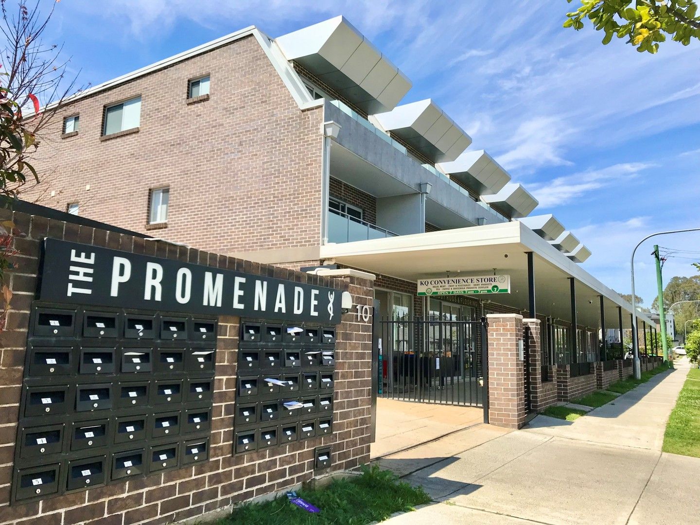 3 bedrooms Townhouse in 38/10 Old Glenfield Road CASULA NSW, 2170