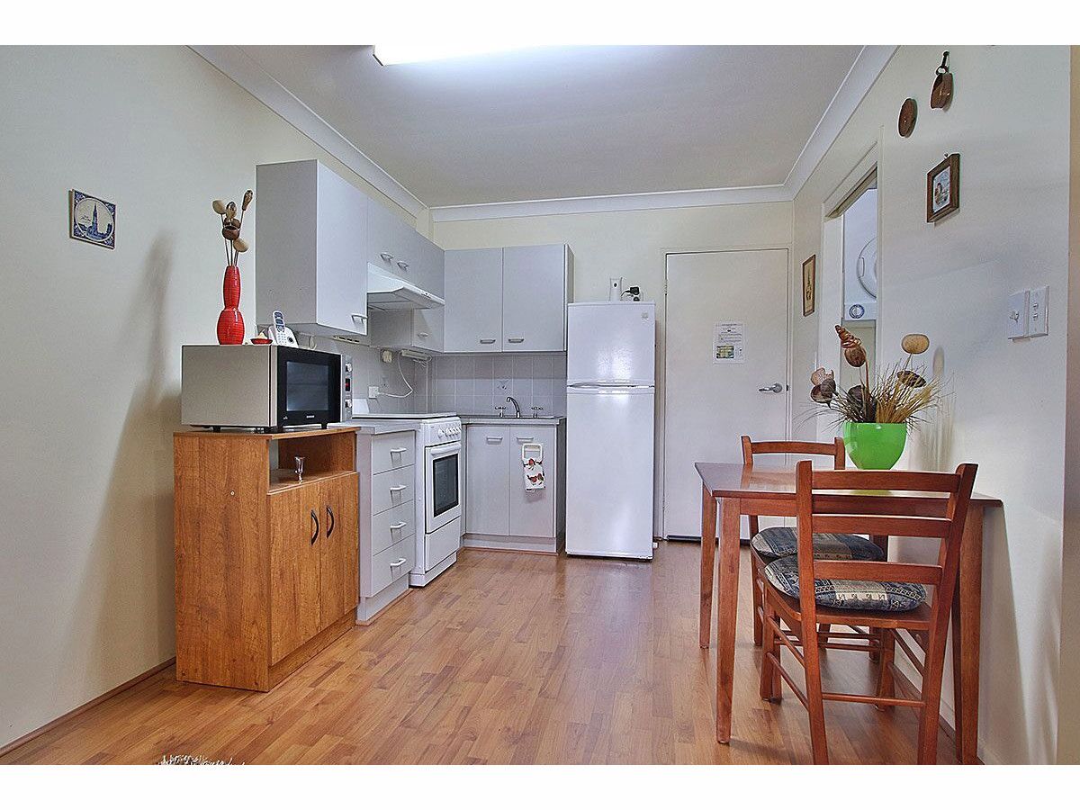 67/15 Carmichael Court, Wynnum West QLD 4178