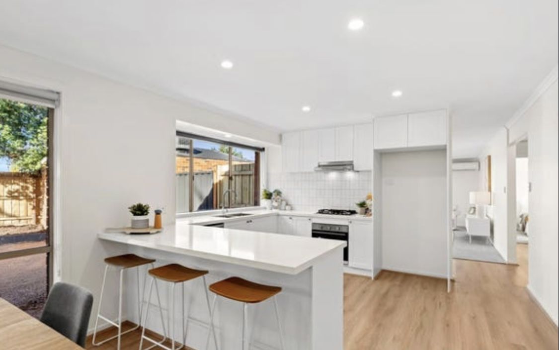 4 bedrooms House in 12 Sittella Court WERRIBEE VIC, 3030