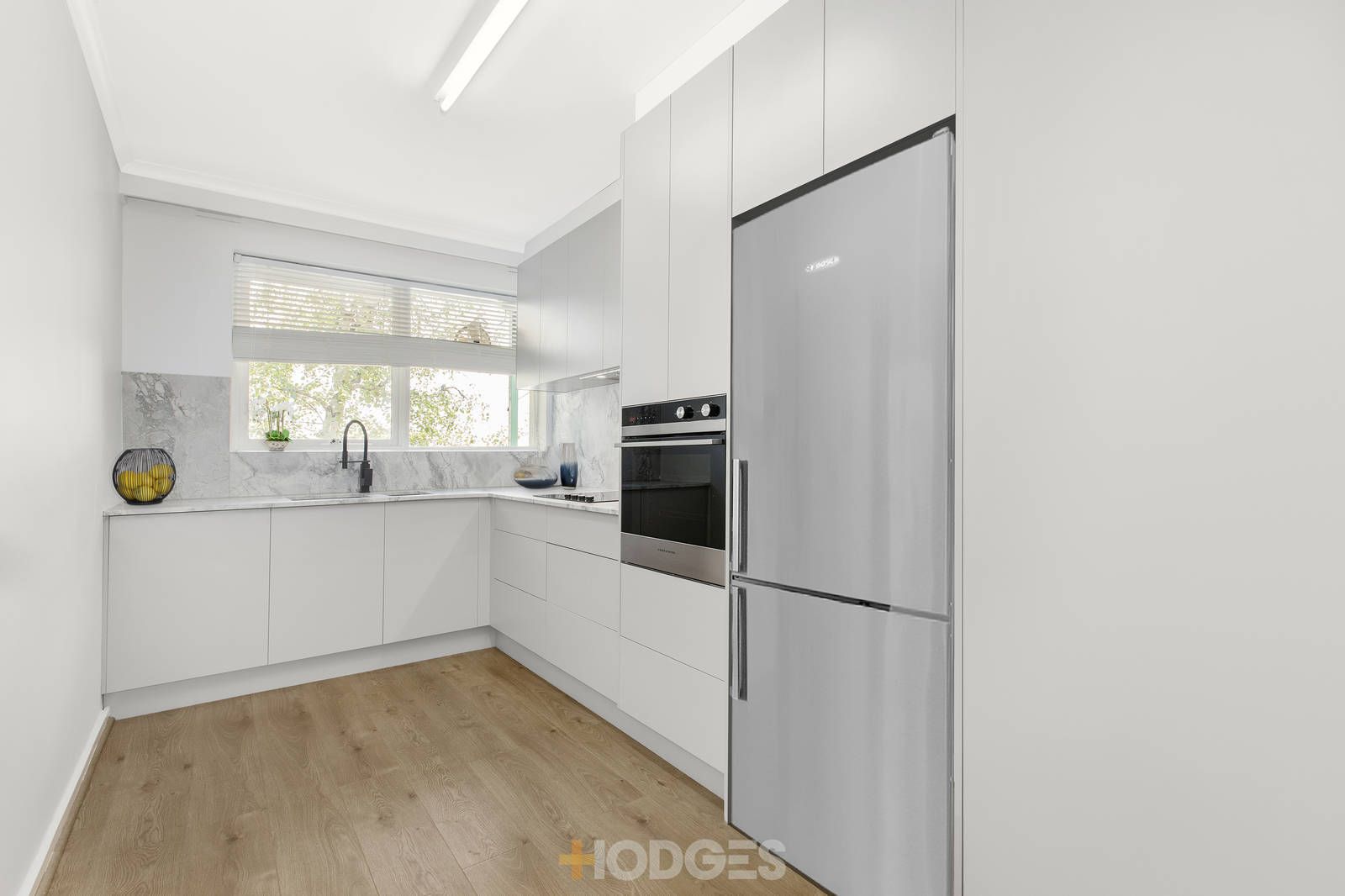 9/113 Addison Street, Elwood VIC 3184, Image 2