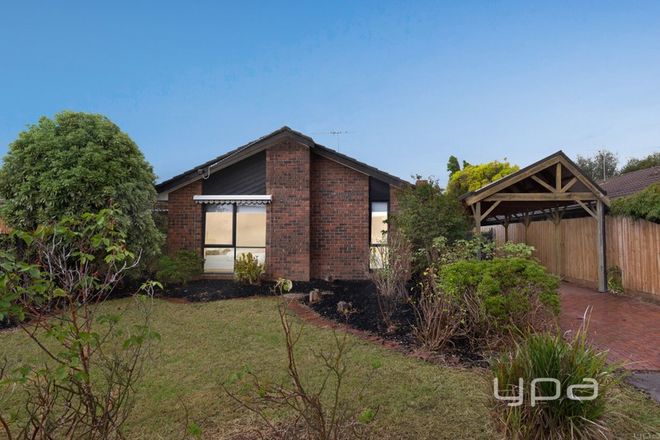 Picture of 14 Earling Close, WYNDHAM VALE VIC 3024