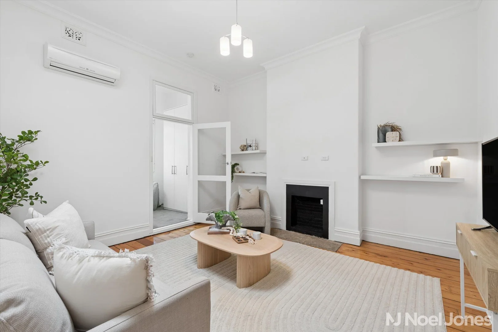 Primary image of 4/181 - 183 Brighton Road, Elwood VIC 3184