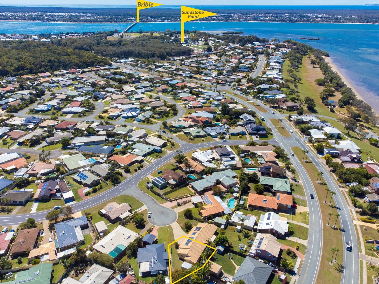 Sold 2/7 Durham Court Sandstone Point QLD 4511 on 13 Mar 2023