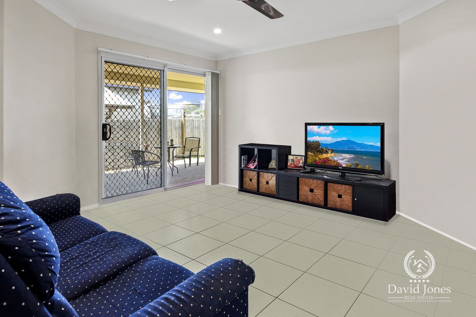 3 Firetail Street, Deebing Heights QLD 4306, Image 2