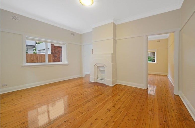 2 bedrooms Apartment / Unit / Flat in 4/32 Ramsgate Avenue BONDI BEACH NSW, 2026