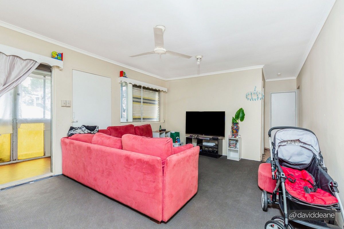 62 Wattle Street, Kallangur QLD 4503, Image 2