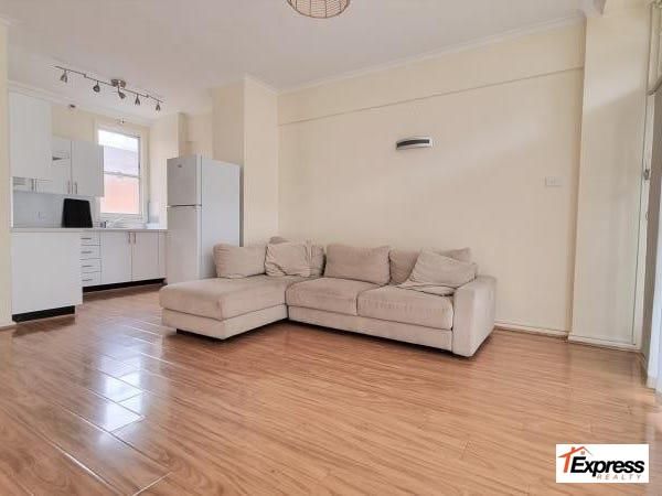 2 bedrooms Apartment / Unit / Flat in 4/83 Old South Head Road BONDI JUNCTION NSW, 2022