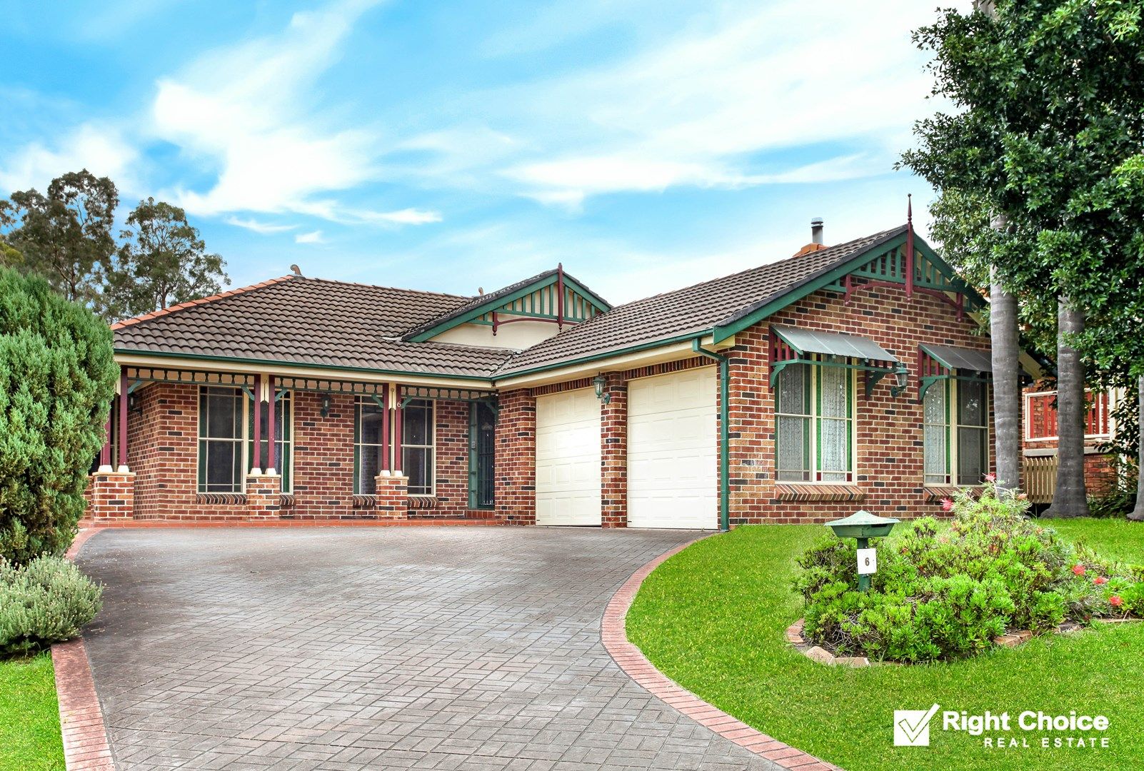 6 Scarborough Circuit, Albion Park NSW 2527