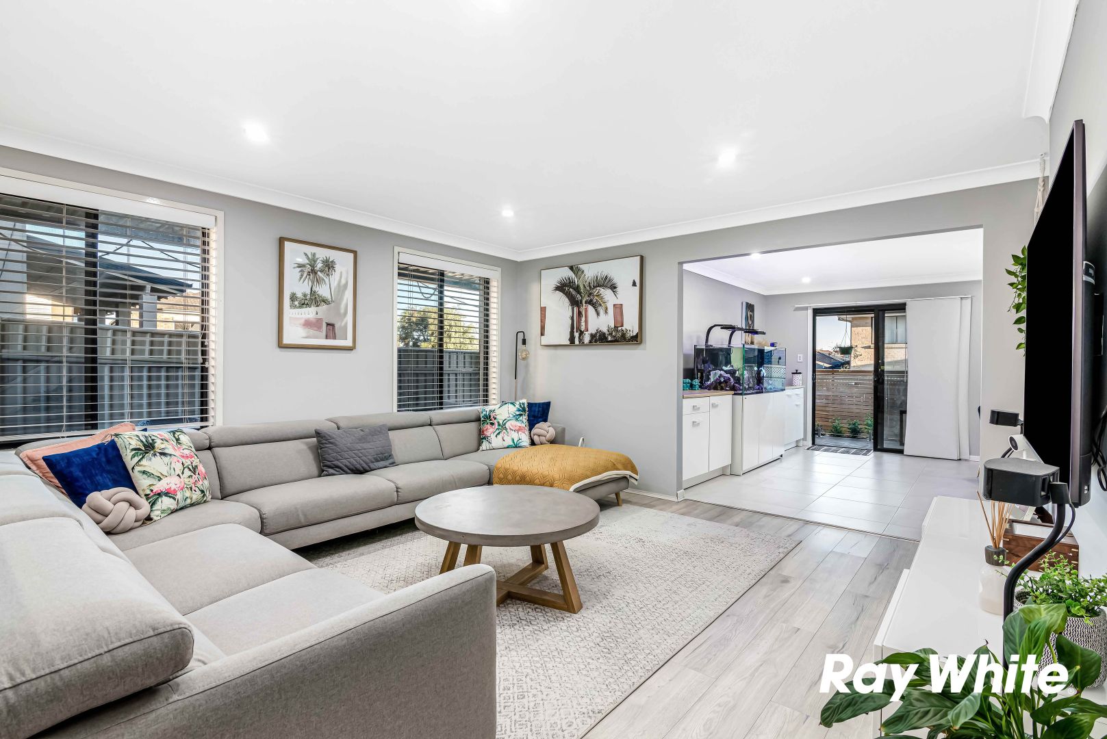12 Toolong Place, Horningsea Park NSW 2171, Image 1