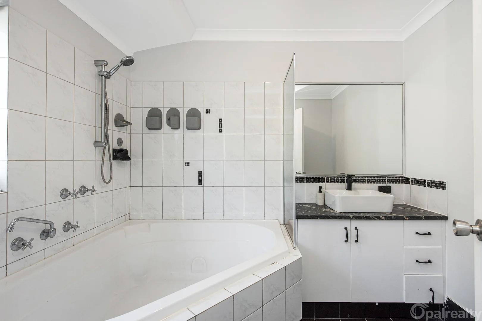 Additional image 20 of 23 Pastrana Crescent, Port Kennedy WA 6172