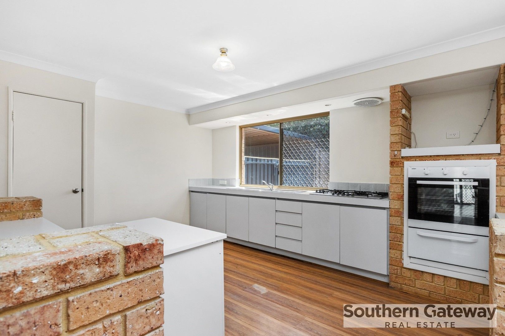 4 bedrooms House in 23 Welbourne Heights PARMELIA WA, 6167
