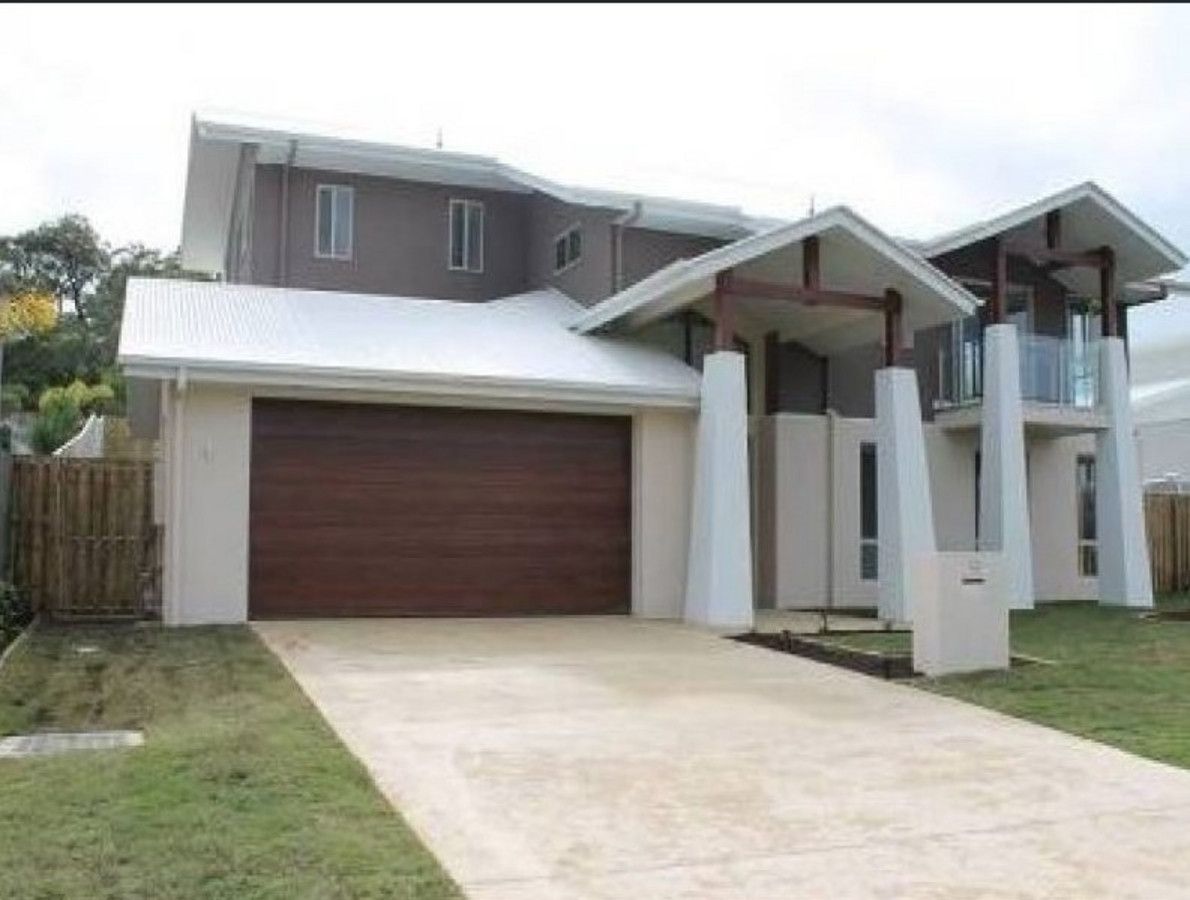 4 bedrooms House in 10 Benecia Avenue COOMERA QLD, 4209