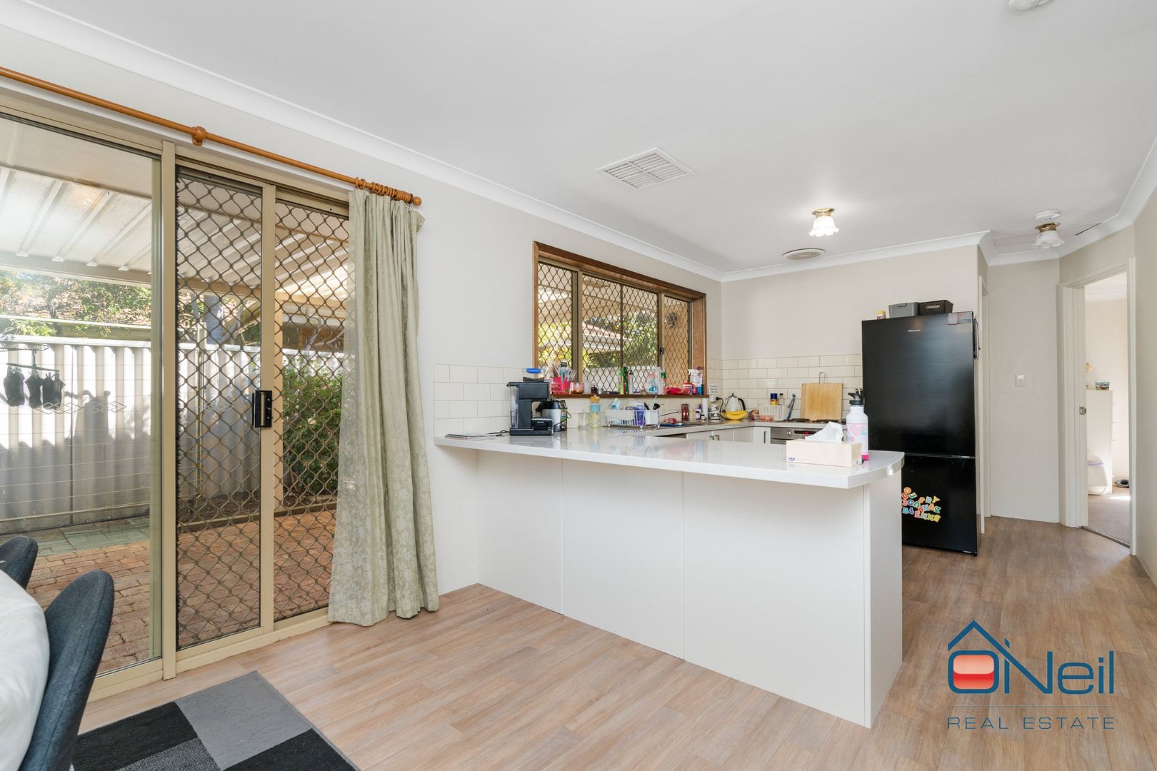 11/15 Dale Road, Armadale WA 6112, Image 2